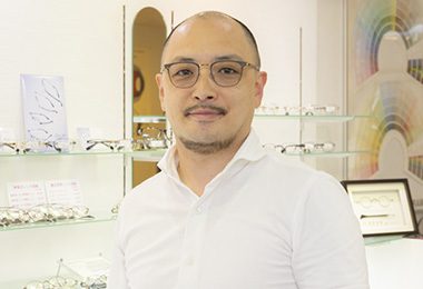 大坂 亮志